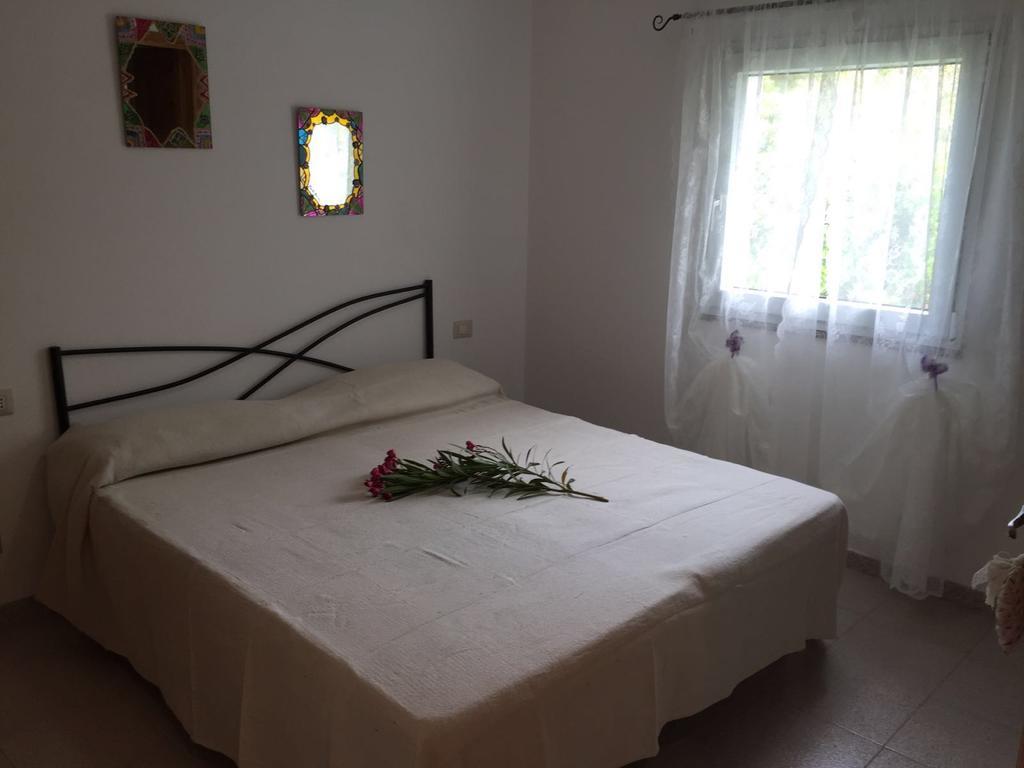 Il Fenicottero Rosa Villa Olbia Exterior foto